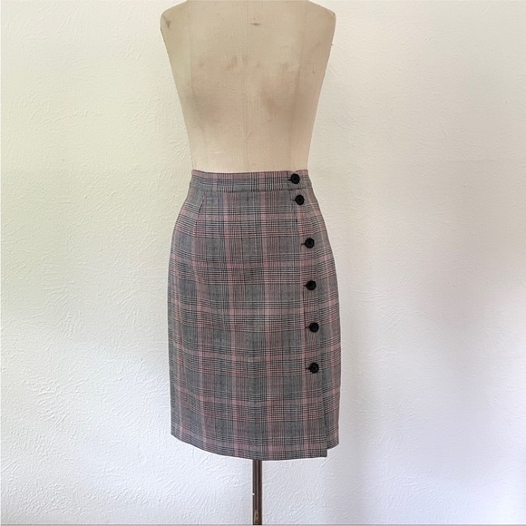 H&M Dresses & Skirts - H&M Skirt